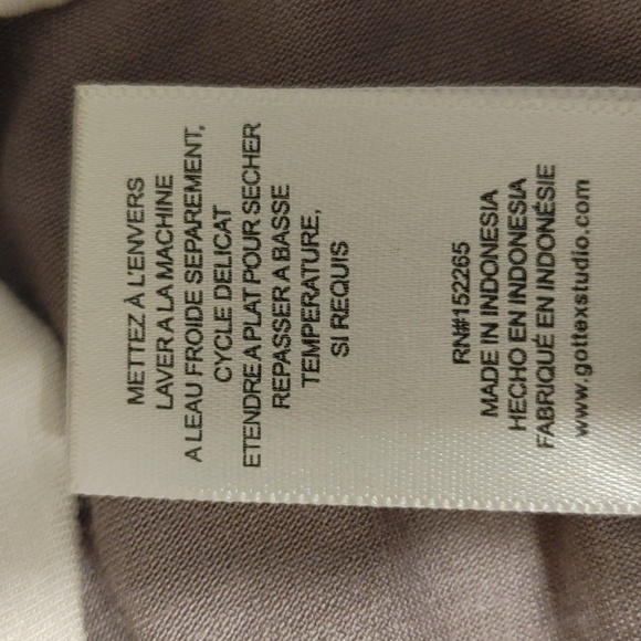 🔝 Gottex Studio Top - Picture 13 of 13